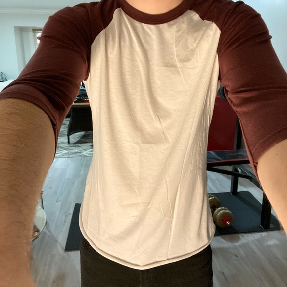 MAROON BASE-BALL T - Picture 2 of 4